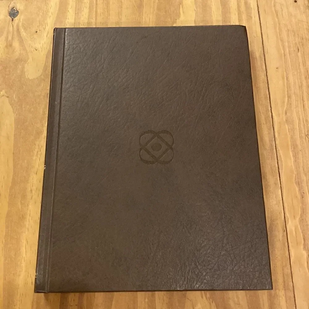 1985 yearbook Science and the Future encyclopedia Britannica